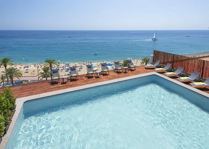 Ght Miratge - Only Adults 18 And Up