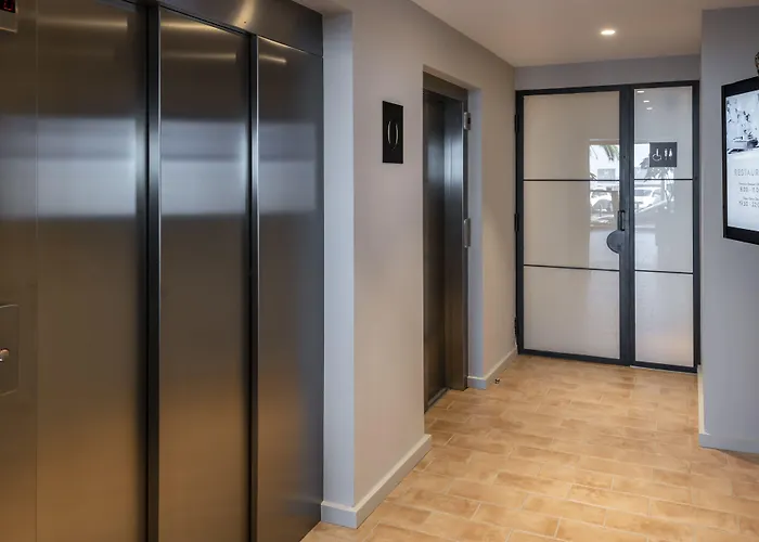 Ξενοδοχείο Ght Miratge - Only Adults 18 And Up 4*