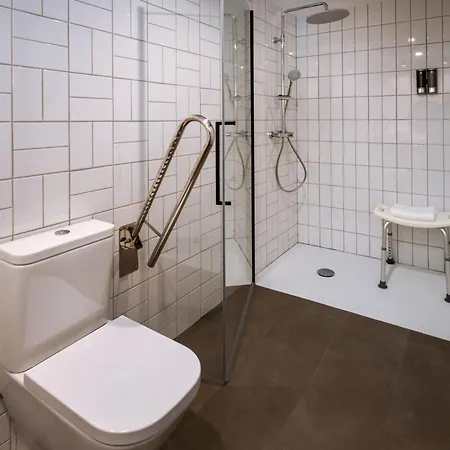 Ght Miratge - Only Adults 18 And Up Hotel