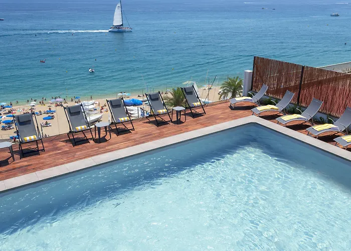 Ght Miratge - Only Adults 18 And Up