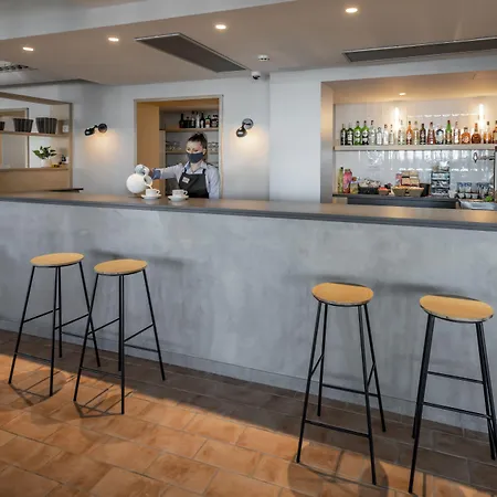 Ght Miratge - Only Adults 18 And Up 4*